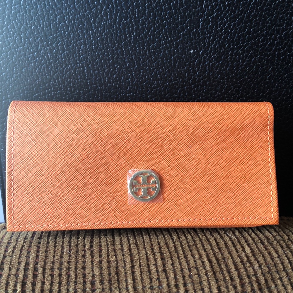 Tory Burch soft and hard shell sunglasses case
